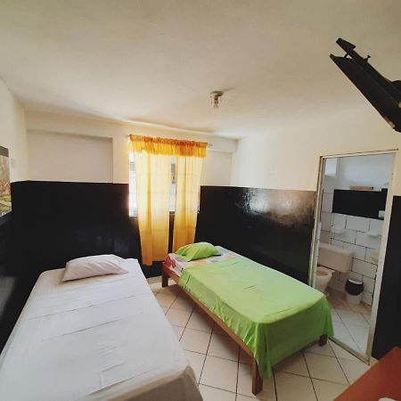 Hospedaje Iroaki Yurimaguas Bagian luar foto