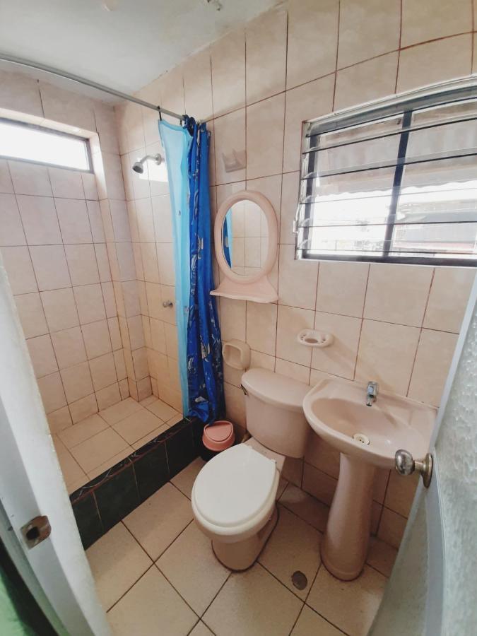 Hospedaje Iroaki Yurimaguas Bagian luar foto